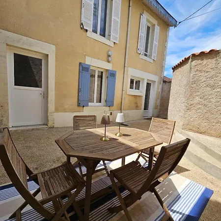 Holiday home Maison Au Calme, Centre *